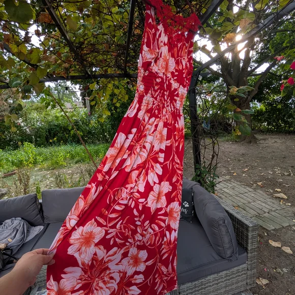 Red Floral Maxi Dress - Picture 3 of 6